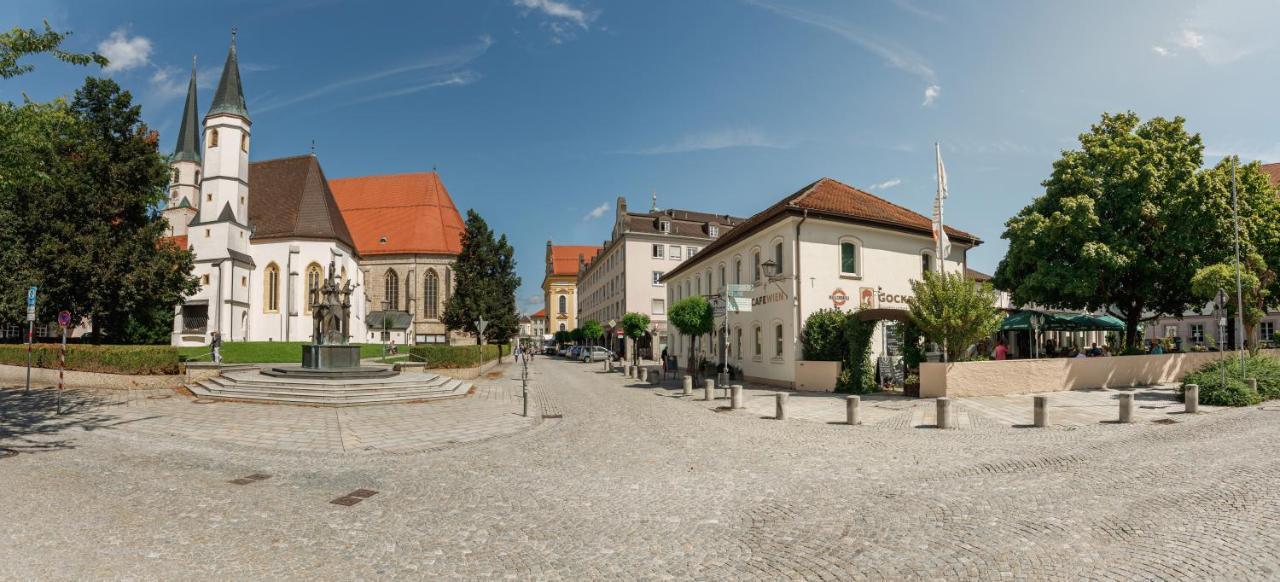 Gockerlwirt & Pilgerpension Altötting Buitenkant foto