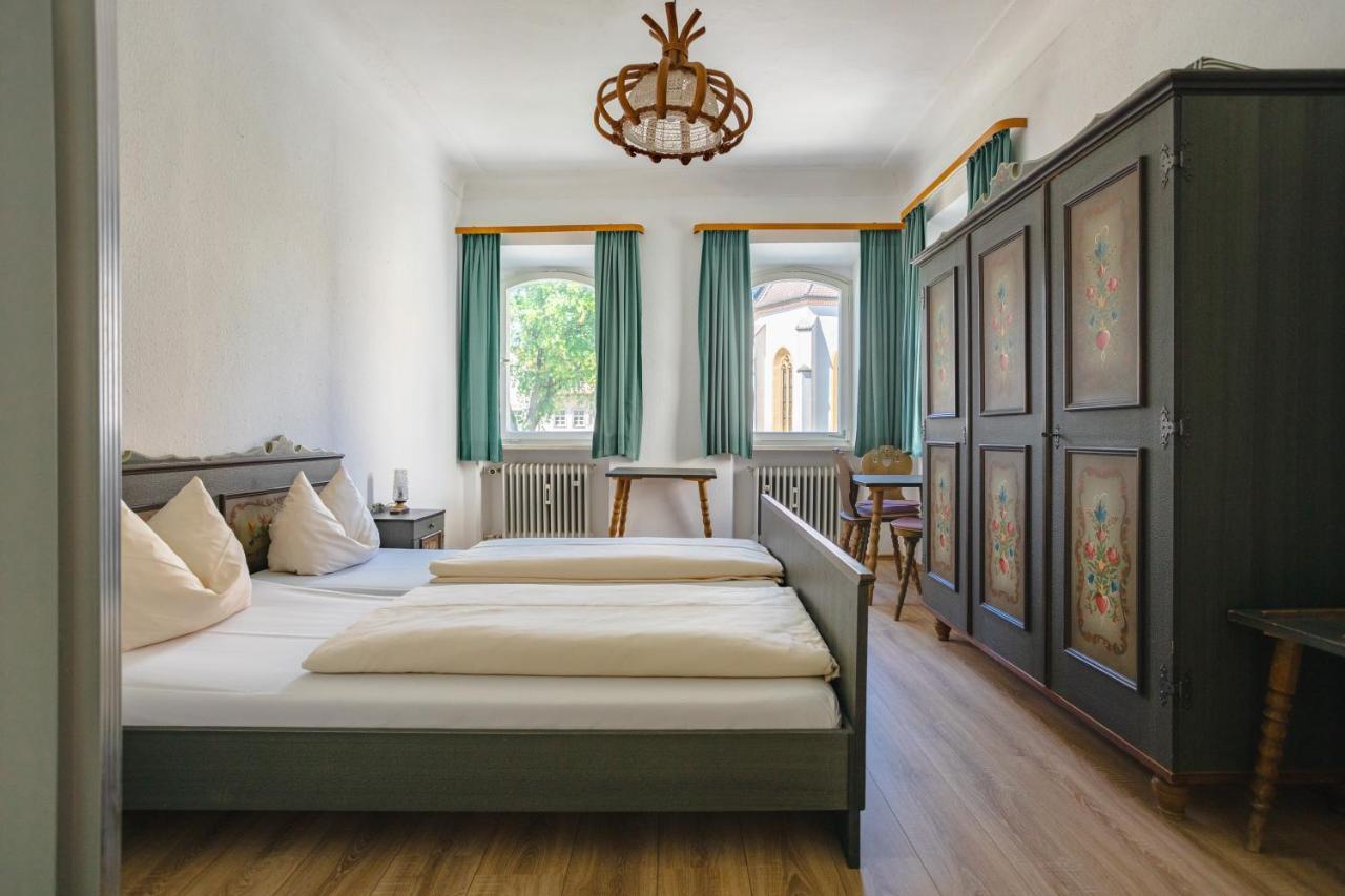 Gockerlwirt & Pilgerpension Altötting Buitenkant foto